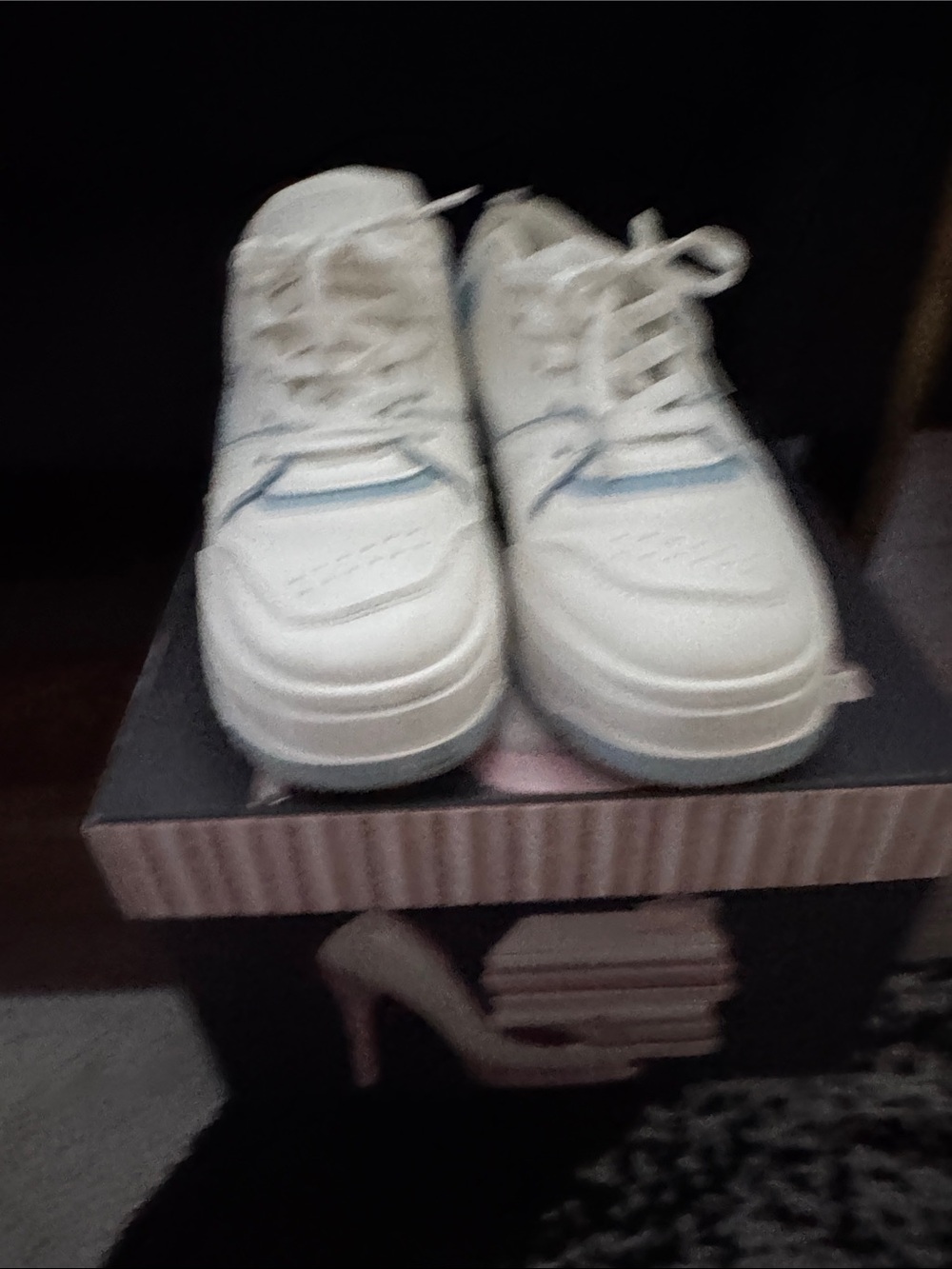 Zoo York White Women's Sneakers with Light Blue Accents
